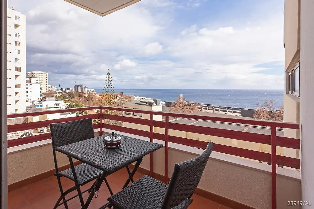 Alto Lido I By Travel To Madeira Hotel Funchal  Funchal (Madeira)